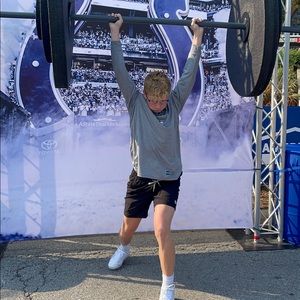 Meet your Posher, Dillon